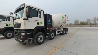 Electric concrete mixer truck